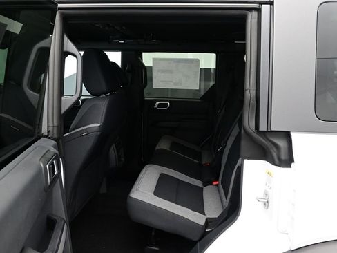 New 2026 Ford Bronco Big Bend AWD/4WD image 14