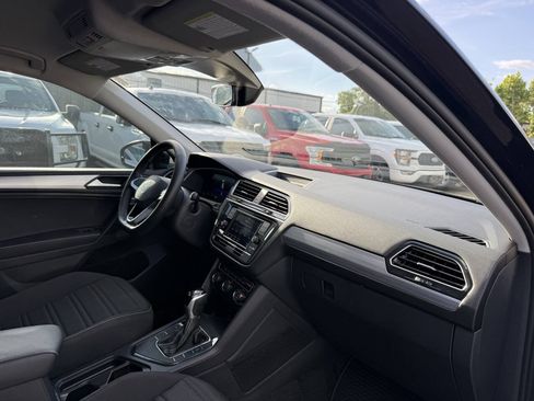 Used 2024 Volkswagen Tiguan S FWD image 13