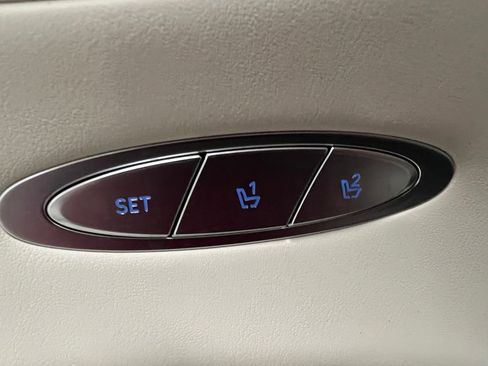 New 2026 Genesis GV70 2.5T Select image 24