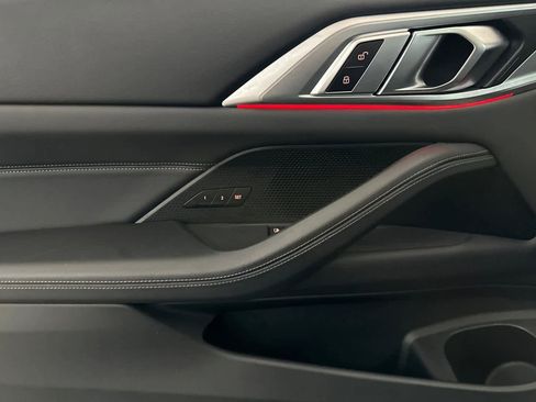 Used 2023 BMW 430i Coupe w/ Convenience Package image 12