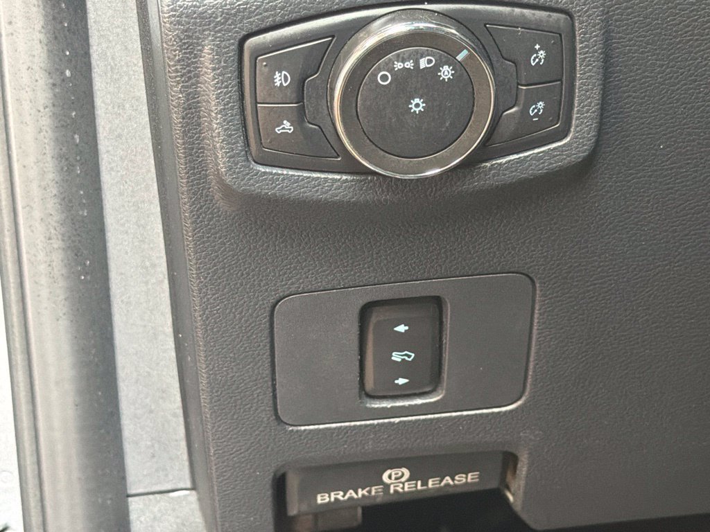 Used 2022 Ford F350 Lariat AWD/4WD image 22