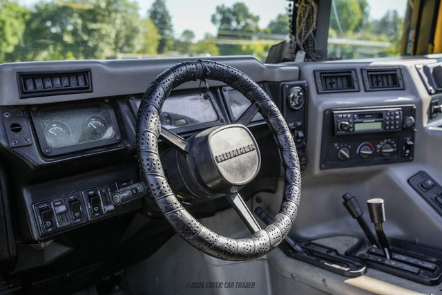 Used 2002 HUMMER H1 4-Door Open Top AWD/4WD image 22