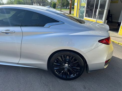 Used 2017 INFINITI Q60 3.0t w/ Premium Plus Package 3.0T image 5