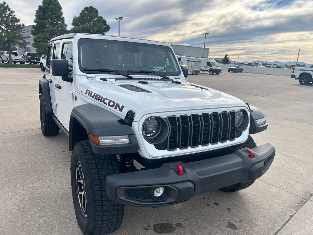 Used 2025 Jeep Wrangler Unlimited Rubicon AWD/4WD image 8