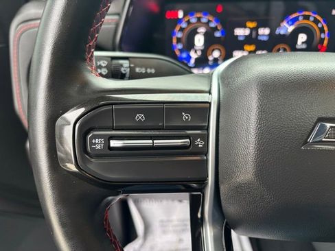 Used 2025 Chevrolet Colorado Z71 w/ Technology Package image 22