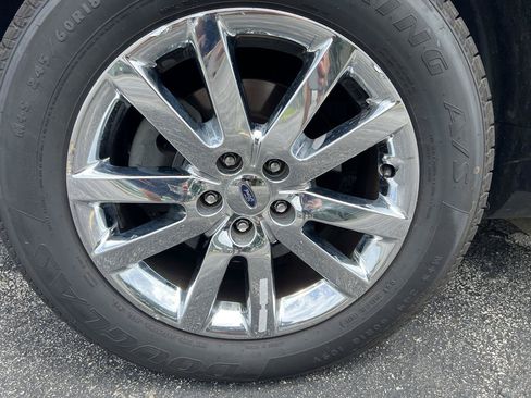 Used 2011 Ford Edge Limited w/ 302A Rapid Spec Order Code AWD/4WD image 11