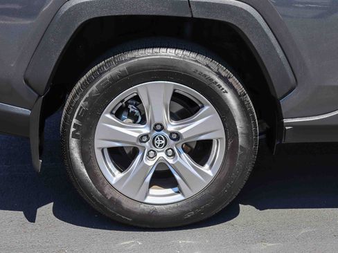 Certified 2023 Toyota RAV4 XLE FWD image 9