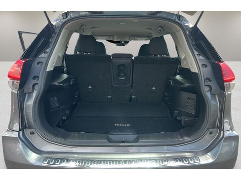Used 2019 Nissan Rogue FWD image 20