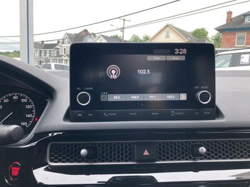 Used 2022 Honda Civic Sport image 9