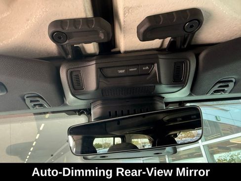 New 2026 Jeep Wrangler Unlimited Rubicon AWD/4WD image 11