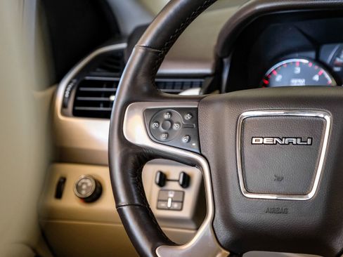 Used 2016 GMC Yukon Denali w/ Open Road Package image 16