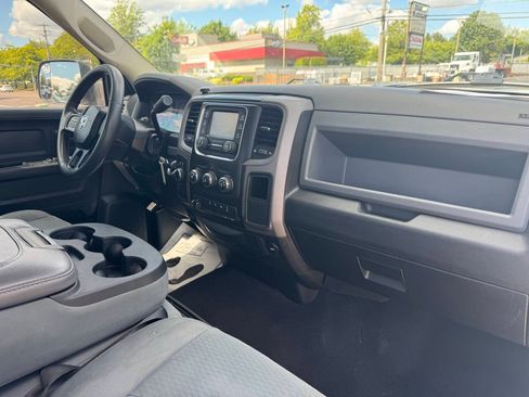Used 2018 RAM 3500 Tradesman w/ Chrome Appearance Group AWD/4WD image 12