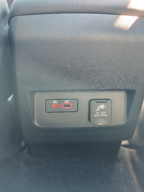 Used 2022 Nissan Frontier PRO-4X w/ Pro-4X Premium Package AWD/4WD image 16