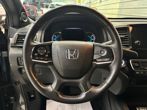 Used 2021 Honda Passport Touring image 13