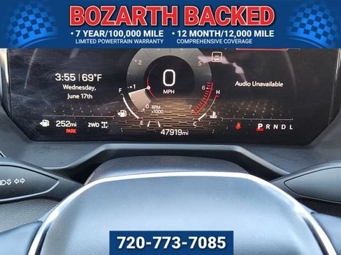 Used 2024 GMC Acadia Elevation AWD/4WD image 9