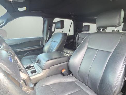 Used 2020 Ford Expedition Max XLT w/ Cargo Package image 30