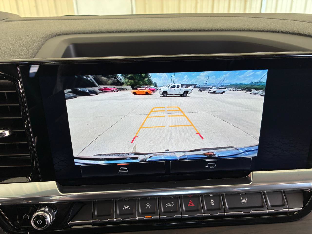 Used 2025 GMC Sierra 1500 SLT AWD/4WD image 22