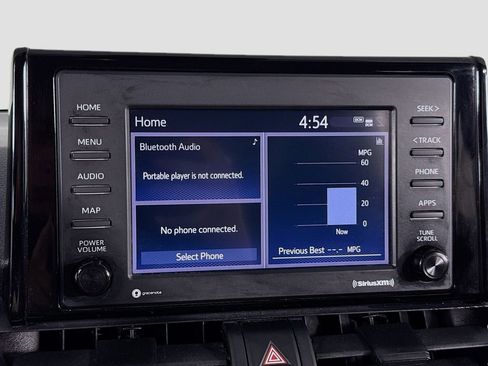 Used 2021 Toyota RAV4 LE AWD/4WD image 19