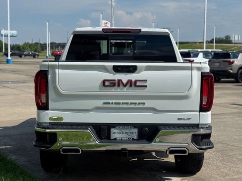 New 2026 GMC Sierra 1500 SLT w/ SLT Premium Plus Package image 7