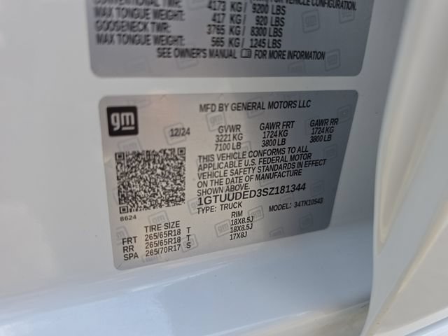 Used 2025 GMC Sierra 1500 SLT AWD/4WD image 41