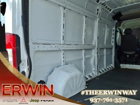 Used 2025 RAM ProMaster 2500 w/ Convenience Group FWD image 24