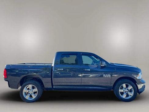 Used 2017 RAM 1500 Big Horn AWD/4WD image 4