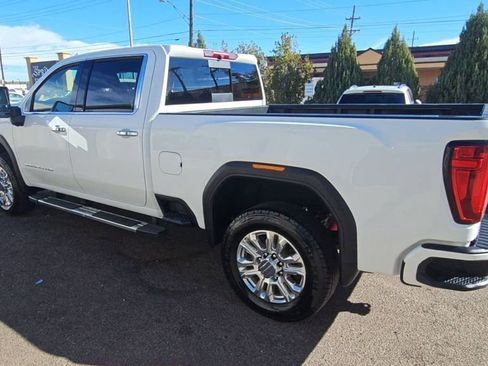 Used 2023 GMC Sierra 2500 Denali image 5