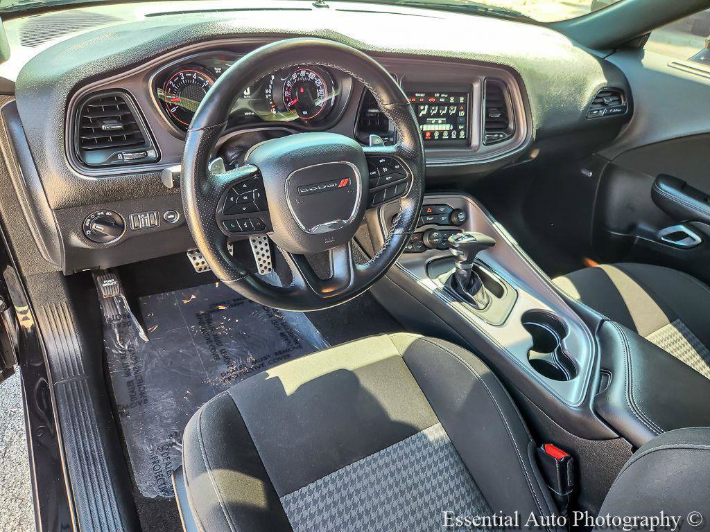Certified 2023 Dodge Challenger R/T w/ Blacktop Package RWD image 11