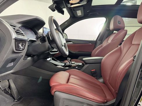 Used 2023 BMW X3 xDrive30i w/ Convenience Package AWD/4WD image 4