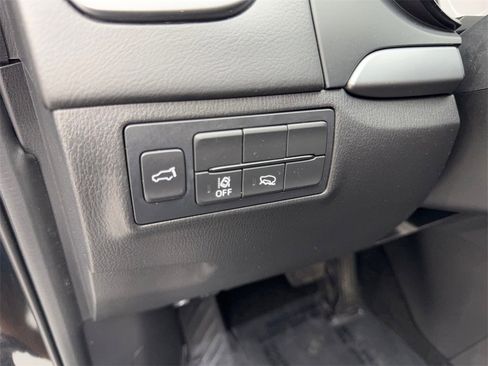 Used 2023 MAZDA CX-9 Touring image 59