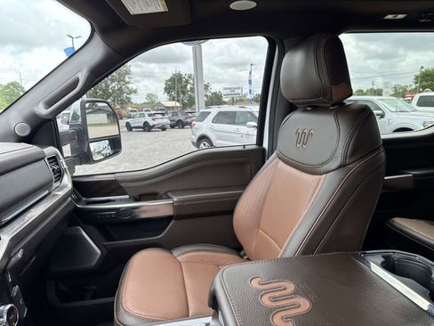 Used 2024 Ford F250 King Ranch w/ Chrome Package image 16