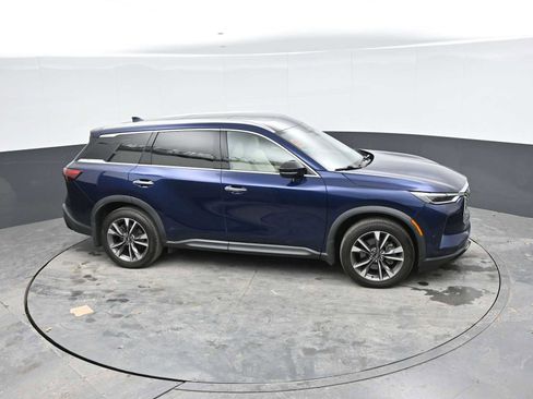Used 2023 INFINITI QX60 Luxe w/ Cargo Package AWD/4WD image 19