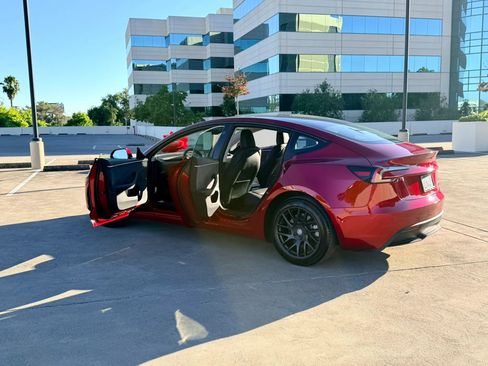 Used 2024 Tesla Model 3 Long Range AWD/4WD image 14