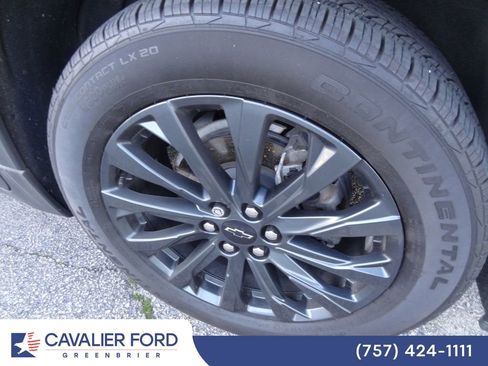 Used 2023 Chevrolet Traverse RS AWD/4WD image 15