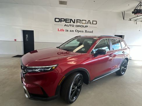 Used 2023 Honda CR-V Sport Touring image 3