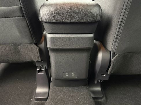 New 2026 Mitsubishi Outlander Sport LE AWD/4WD image 28