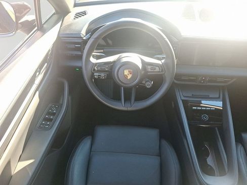 Used 2024 Porsche Macan 4 Electric image 11