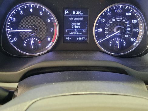 Used 2020 Hyundai Elantra SE FWD image 23