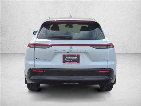 New 2026 Toyota Crown Signia image 8