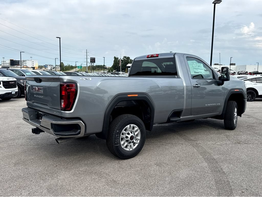 New 2026 GMC Sierra 2500 SLE AWD/4WD image 2