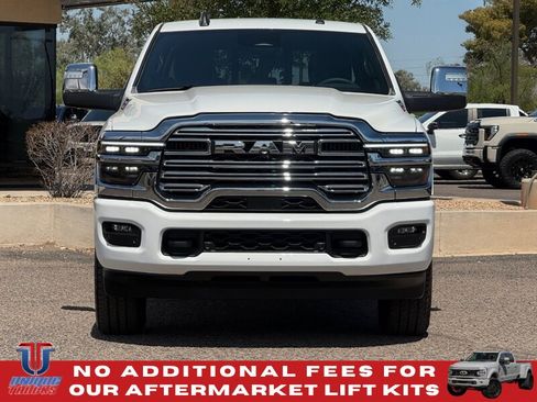 Used 2026 RAM 2500 Laramie AWD/4WD image 2