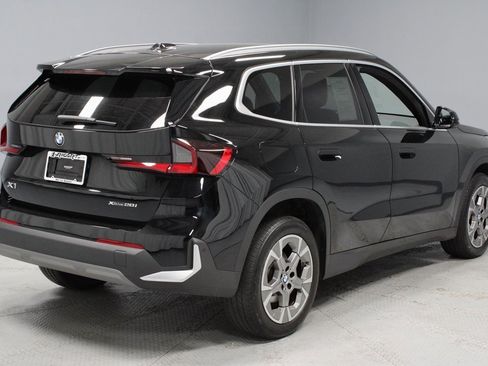 Used 2023 BMW X1 xDrive28i image 12