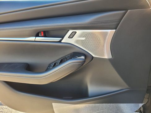 New 2026 MAZDA MAZDA3 2.5 Turbo Sedan w/Premium Plus image 21