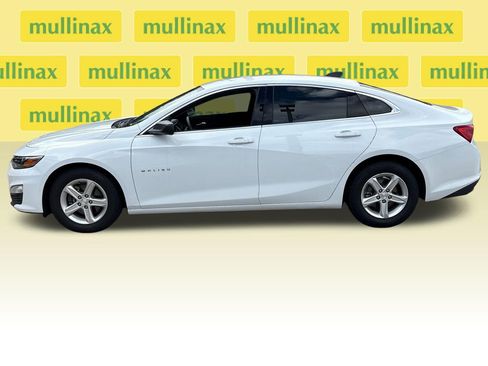 Used 2023 Chevrolet Malibu LS FWD image 10