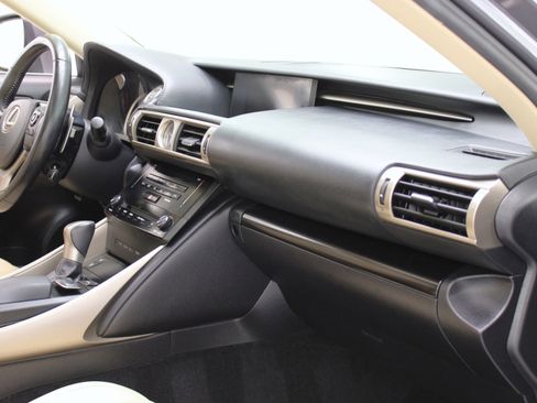 Used 2014 Lexus IS 350 image 46
