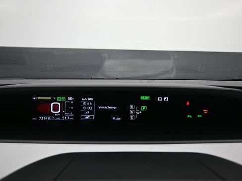 Used 2017 Toyota Prius Prime Advanced image 15