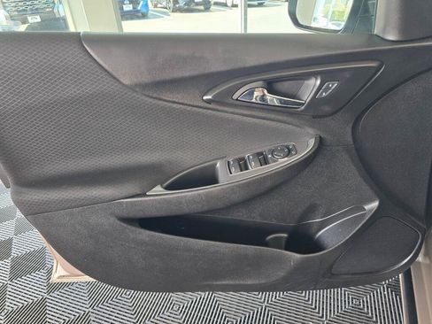 Used 2024 Chevrolet Malibu LT FWD image 33