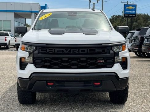 Used 2023 Chevrolet Silverado 1500 Custom Trail Boss AWD/4WD image 2