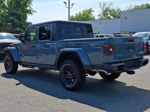New 2026 Jeep Gladiator Sport AWD/4WD image 3