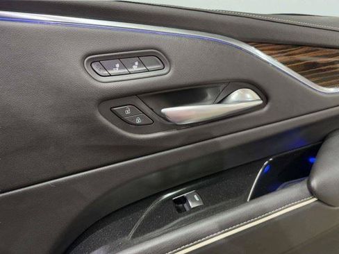 Used 2021 Cadillac Escalade Luxury RWD image 67